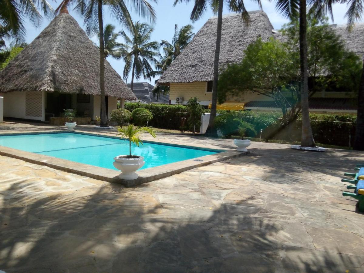 Glory Ocean Villas - Diani Diani Beach Eksteriør bilde